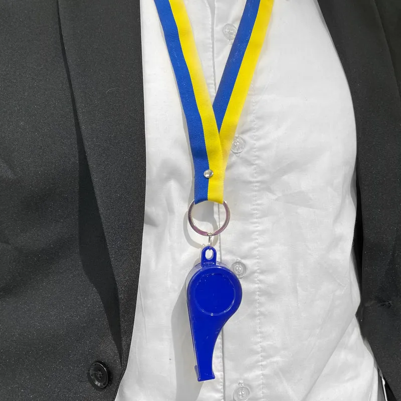 Studenthänge, visselpipa stor med band blå 9,5 cm