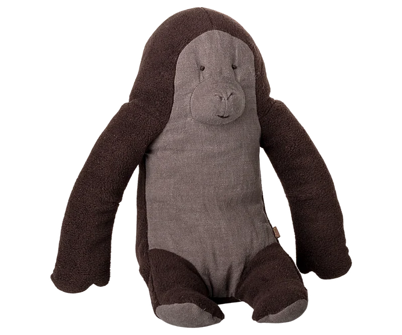 Gorilla, Medium