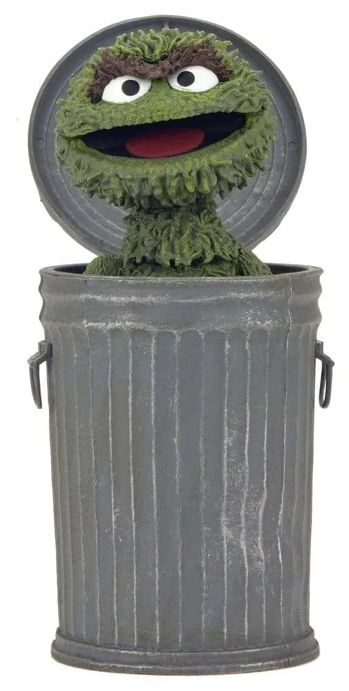 Sesame Street Ultimate Action Figure Oscar the Grouch 18 cm