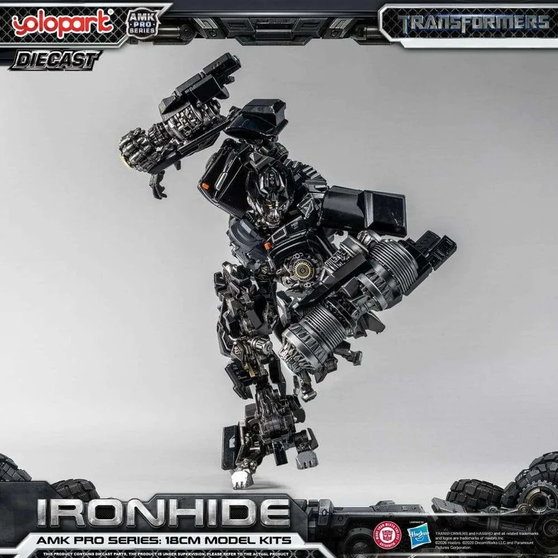 Transformers (2007) AMK PRO Series plastbyggsats Ironhide 18 cm