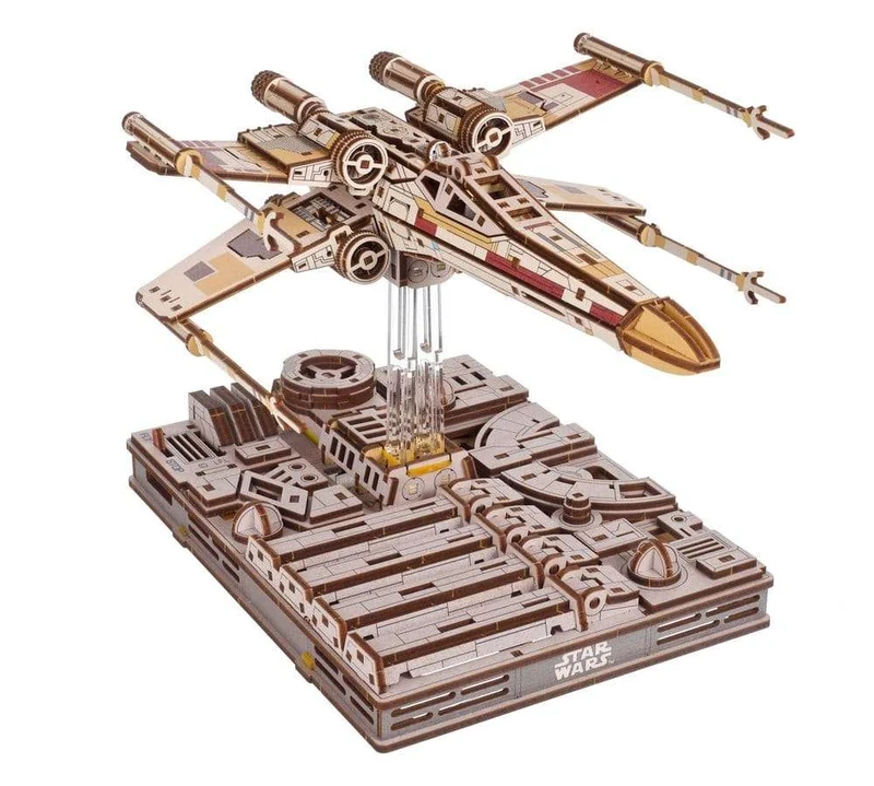 Star Wars 3D-träpussel Luke Skywalker's X-Wing Starfighter