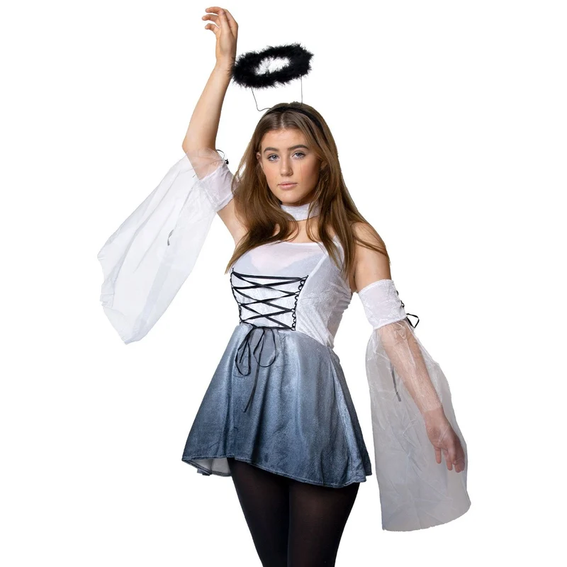 Dräkt, mörk ängel