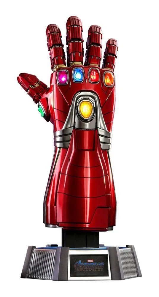Avengers: Endgame Life-Size Masterpiece Nano Gauntlet 52 cm