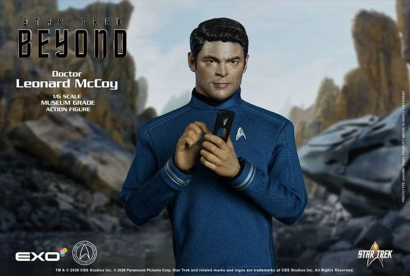Star Trek Beyond actionfigur 1/6 Dr. "Bones" McCoy 30 cm