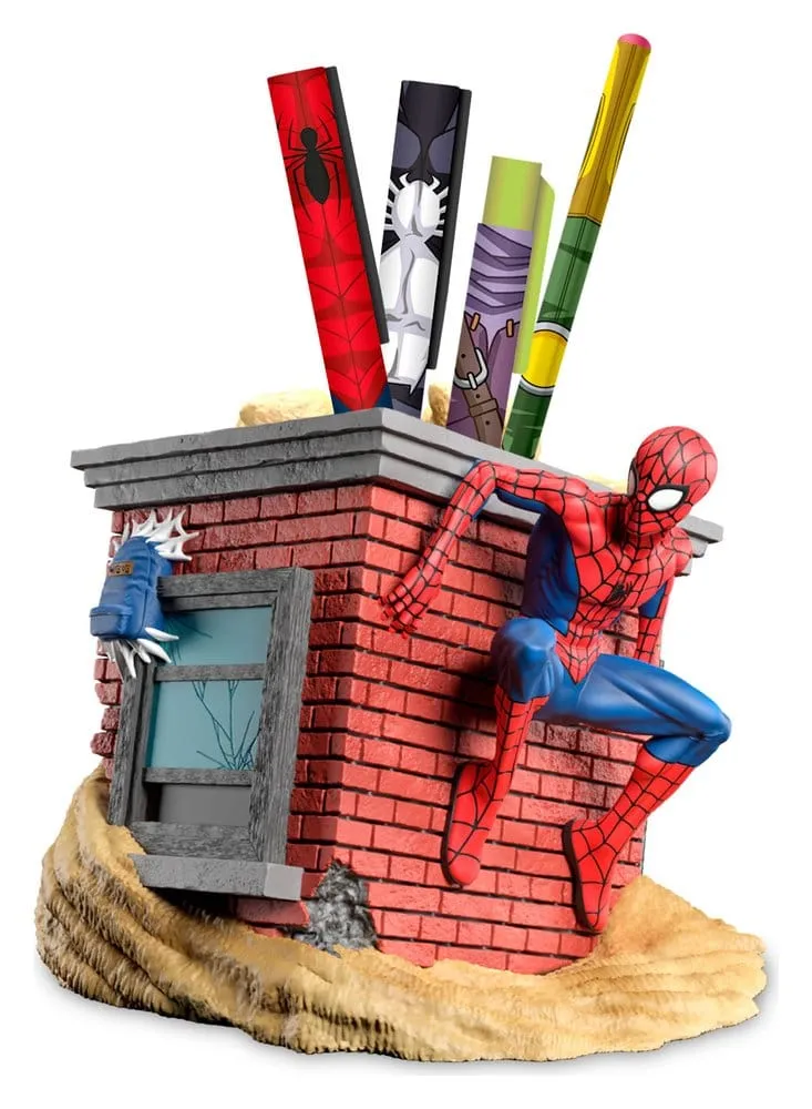 Spider-Man Pennhållare med Skrivset i Harts