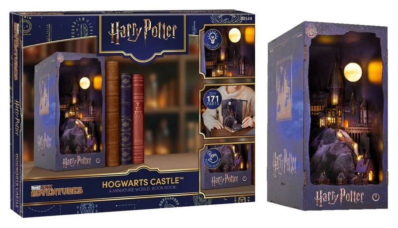 Harry Potter Miniatyräventyr Bokhylla MiniDiorama Hogwarts Slott 18 cm