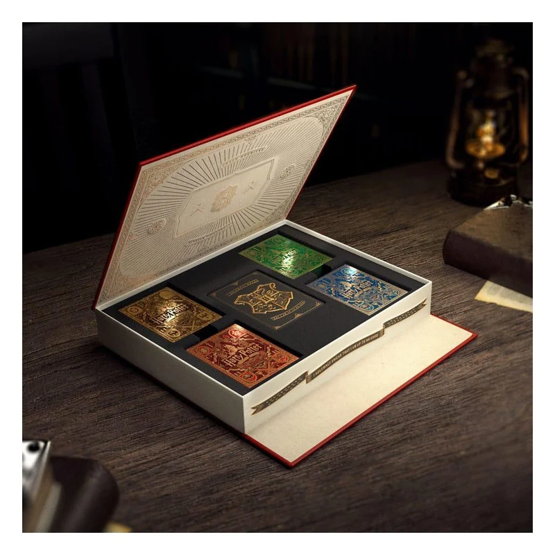 Harry Potter Spelkortsbox Set (4 Deckar)